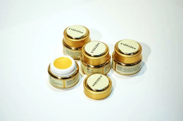 Haeckels Seaweed Sea Lavender Lip Balm 1 Haeckels Seaweed Sea Lavender Lip Balm