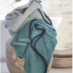 Harmony 90 x 140cm Cotton Embroidered Issey Bath Towel